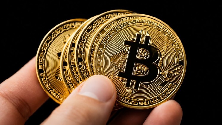 
			Китайский магнат, занимающийся майнингом биткоинов, объявил о продаже всех своих биткоин-активов!		