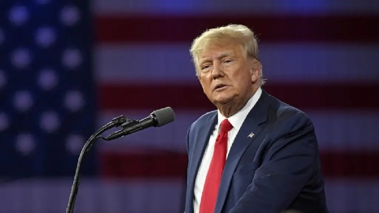 Президент США Дональд Трамп и проект WLFI Altcoin столкнулись с серьезными обвинениями! Подан иск по поводу криптовалютных транзакций на сумму более 2 миллиардов долларов!
